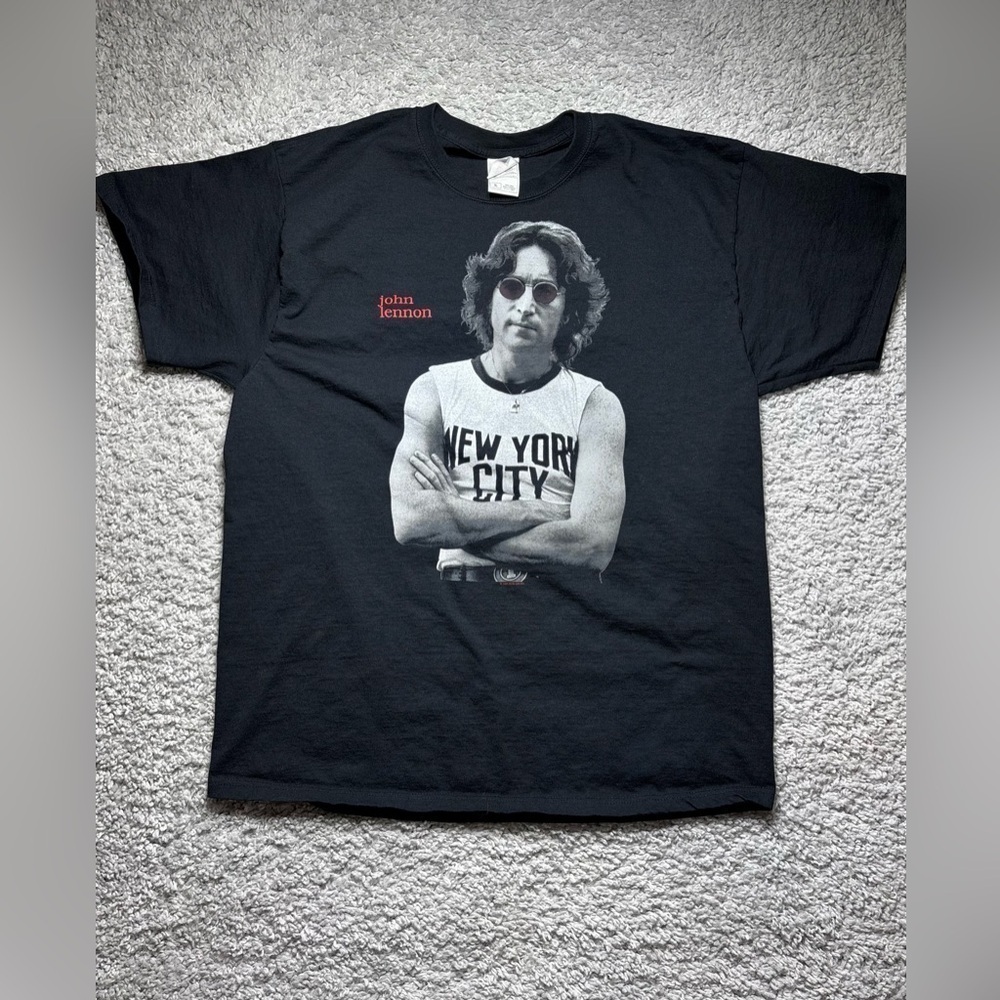 VINTAGE JOHN LENNON Shirt Extra Large Crewneck Tee New York City 90s Bob Gruen